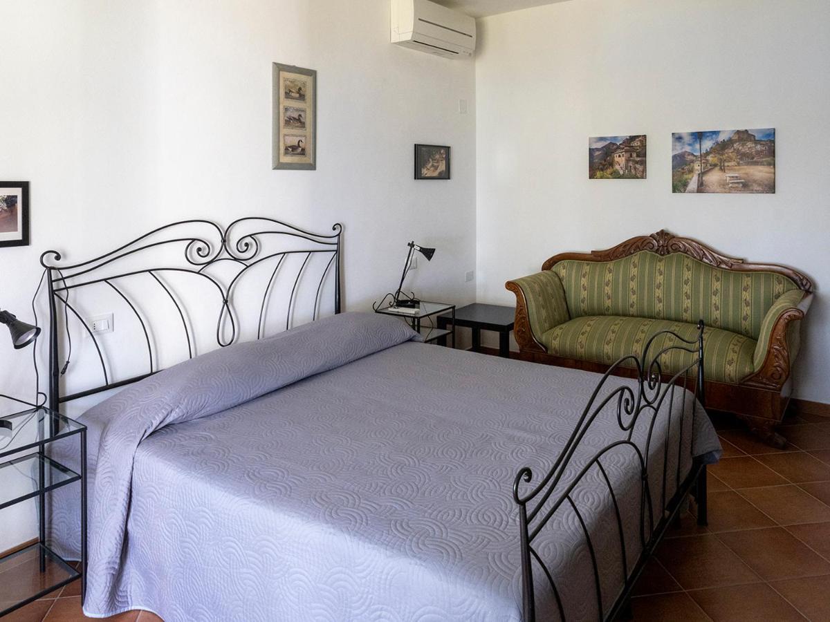 Bed and Breakfast Tra Gli Ulivi Pietra Ligure Zewnętrze zdjęcie