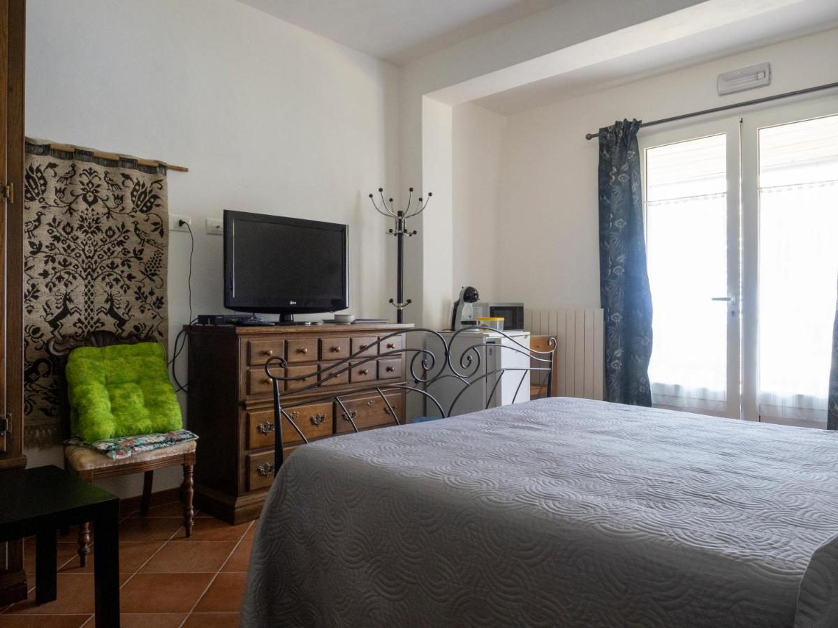 Bed and Breakfast Tra Gli Ulivi Pietra Ligure Zewnętrze zdjęcie