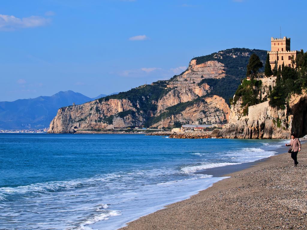Bed and Breakfast Tra Gli Ulivi Pietra Ligure Zewnętrze zdjęcie