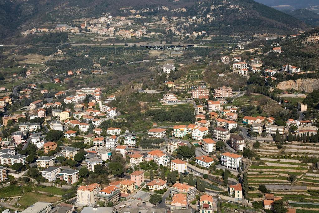 Bed and Breakfast Tra Gli Ulivi Pietra Ligure Zewnętrze zdjęcie